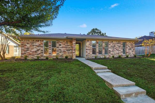 132 Heather Glen Drive, Coppell, TX 75019