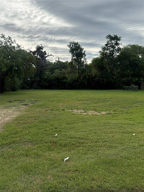 526 N Macarthur Boulevard, Irving, TX 75061