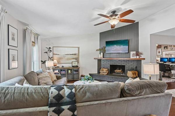 526 Shadowcrest Lane, Coppell, TX 75019
