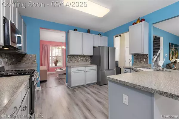 7197 Cambridge Drive, Romulus, MI 48174