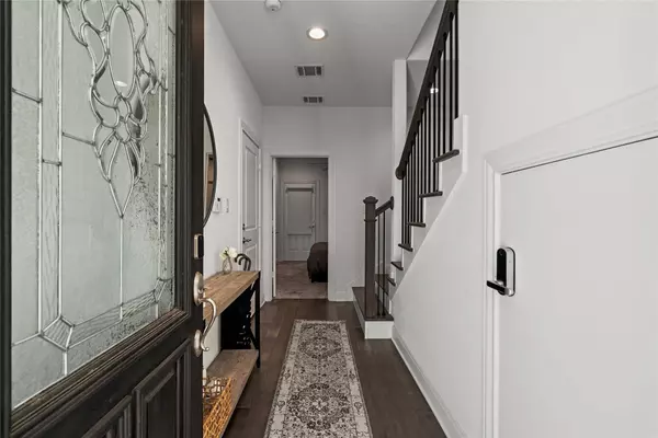 3319 Beverly Forest DR, Houston, TX 77057