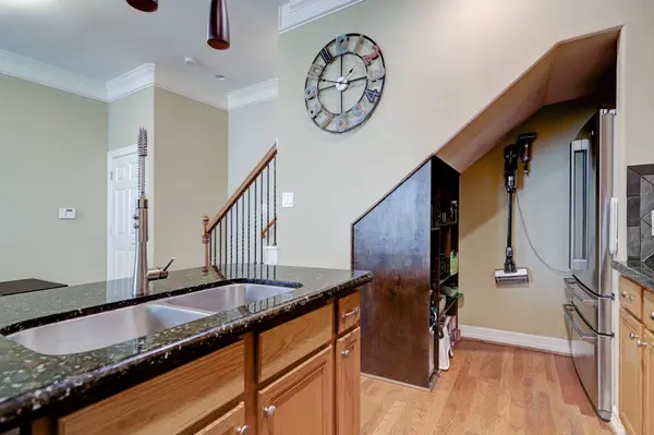 1530 W 25th ST #A, Houston, TX 77008