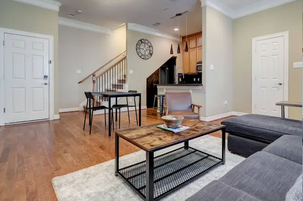 1530 W 25th ST #A, Houston, TX 77008