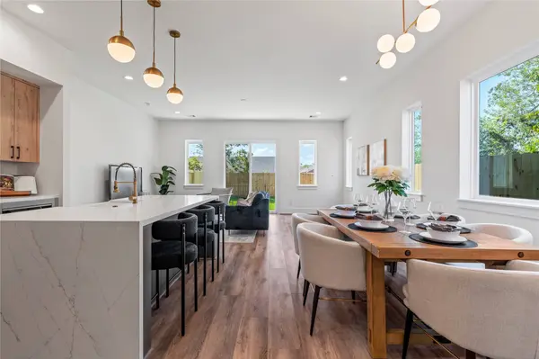 4218 Nichols ST, Houston, TX 77020