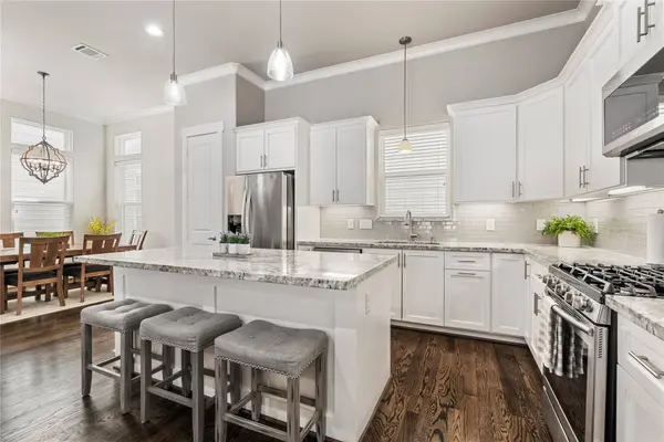 874 Wakefield DR #A, Houston, TX 77018
