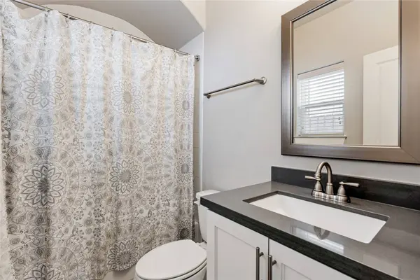 874 Wakefield DR #A, Houston, TX 77018