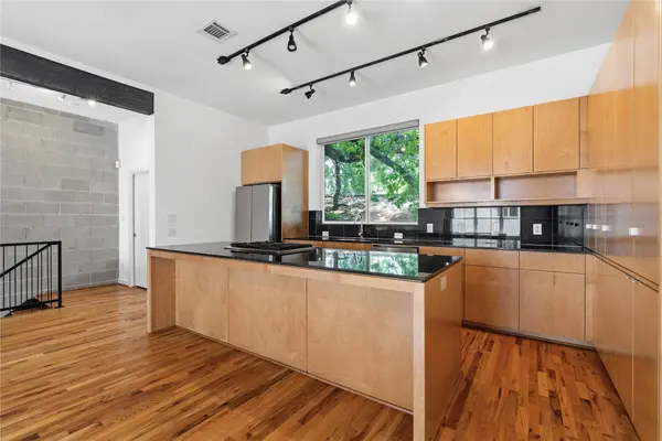 112 Byrne ST #C, Houston, TX 77009