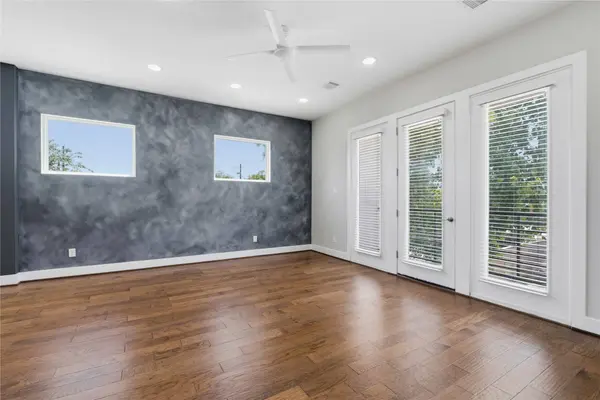 2102 Bello Amanecer LN, Houston, TX 77055