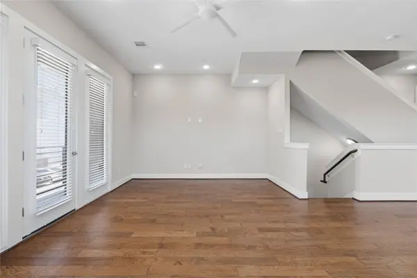2102 Bello Amanecer LN, Houston, TX 77055