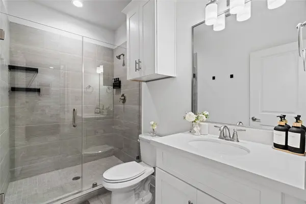 3319 Beverly Forest DR, Houston, TX 77057