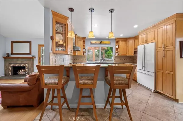 9911 Constitution DR, Huntington Beach, CA 92646