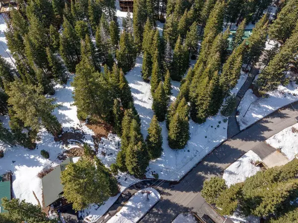 11554 Saint Bernard Drive, Truckee, CA 96161