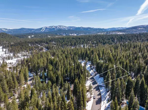 11554 Saint Bernard Drive, Truckee, CA 96161