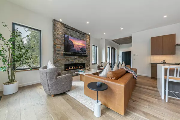 100 Suffolk Place, Kings Beach, CA 96143-4251