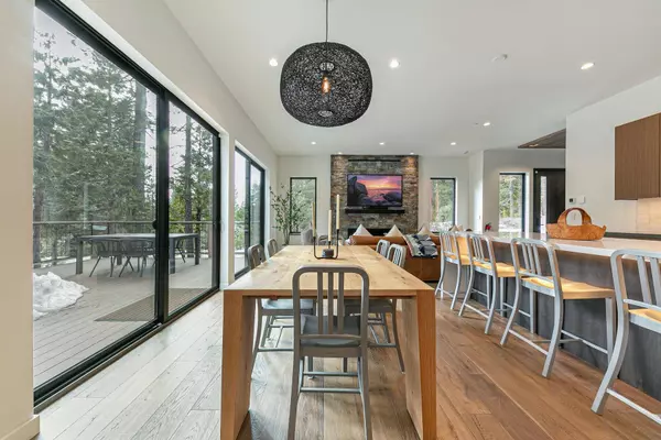 100 Suffolk Place, Kings Beach, CA 96143-4251