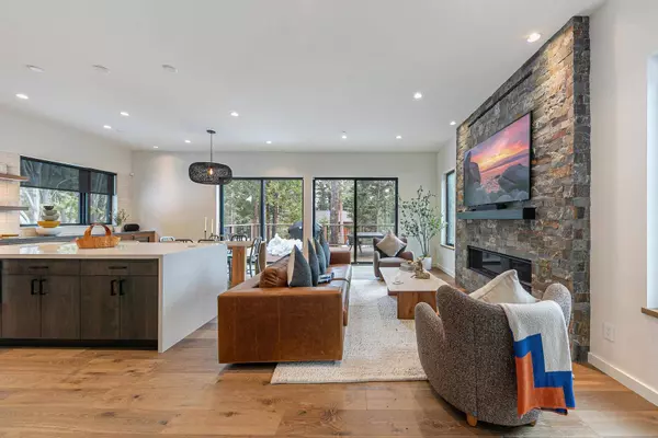 100 Suffolk Place, Kings Beach, CA 96143-4251