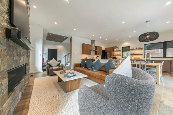 100 Suffolk Place, Kings Beach, CA 96143-4251