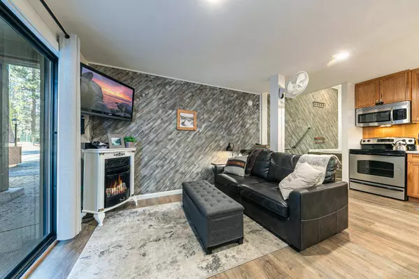 15775 Donner Pass Road, Truckee, CA 96161