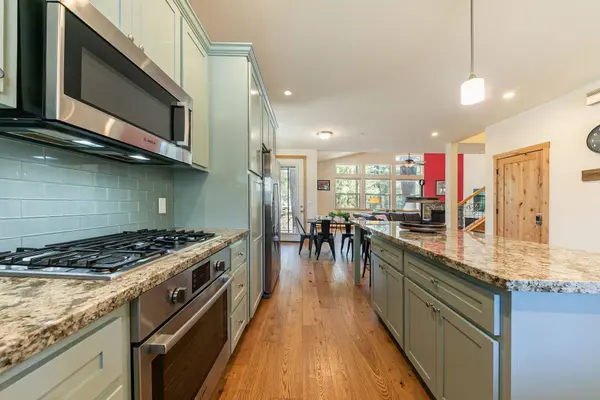 11320 Wolverine Circle, Truckee, CA 96161