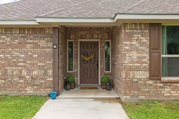 143 Michael Dr, Harper, TX 78631