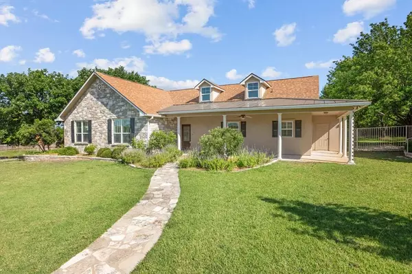 2166 Lightstone, Fredericksburg, TX 78624