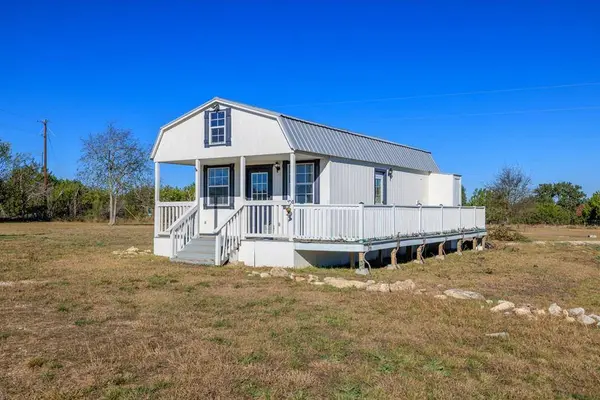 566 Rocky Rd, Hye, TX 78635