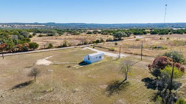 566 Rocky Rd, Hye, TX 78635