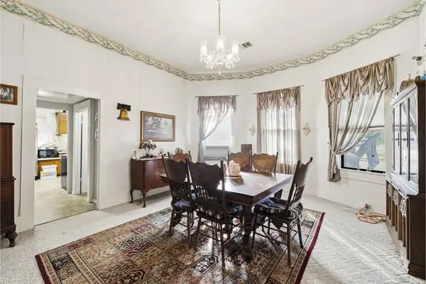 1028 Jefferson St, Kerrville, TX 78028