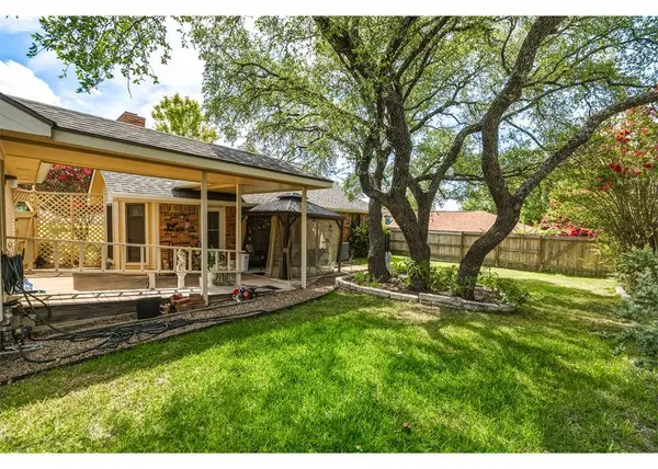 1445 Gloucester Point, Kerrville, TX 78028
