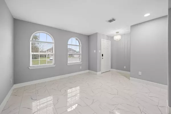 4500 Upland Circle DR, Conroe, TX 77303