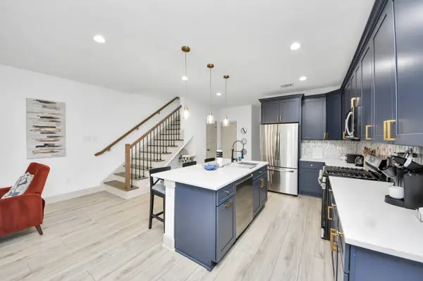 837 W Little York RD, Houston, TX 77091
