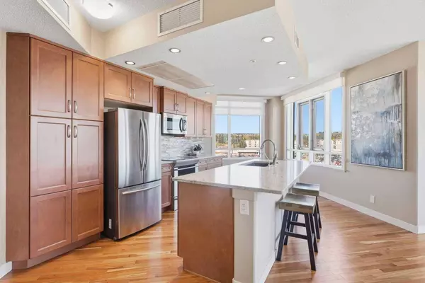 32 Varsity Estates CIR NW #1005, Calgary, AB T3A 2Y1