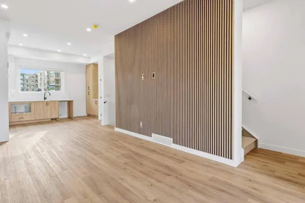 200 Belvedere BLVD SE #602, Calgary, AB T1X 0L5