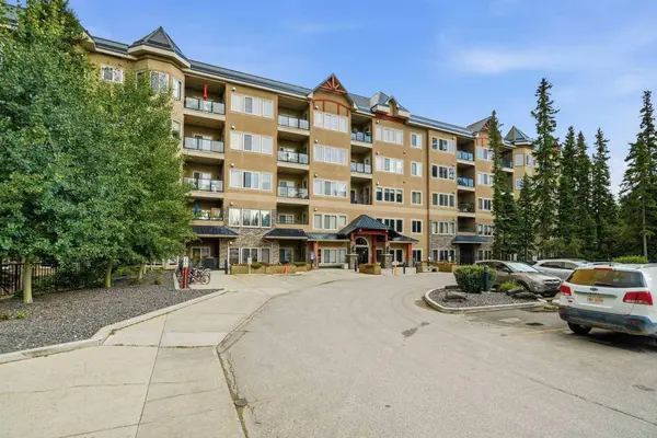 30 Discovery Ridge Close SW #531