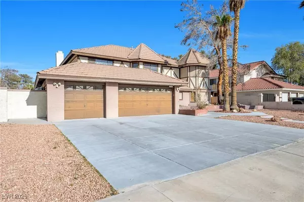 3382 Montessouri, Las Vegas, NV 89117