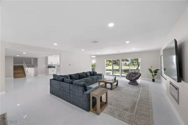 3482 Pueblo WAY, Las Vegas, NV 89169