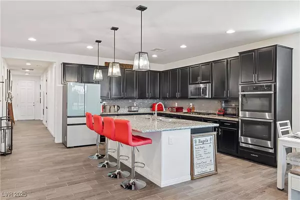 1602 Morning Bell AVE, North Las Vegas, NV 89081