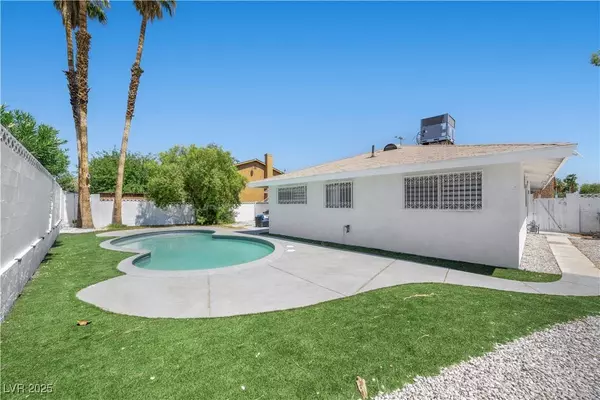 3001 Carruth ST, Las Vegas, NV 89121