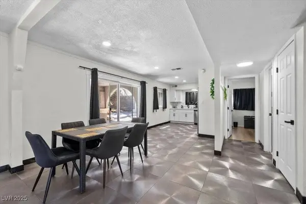 2571 Vegas Valley DR, Las Vegas, NV 89121