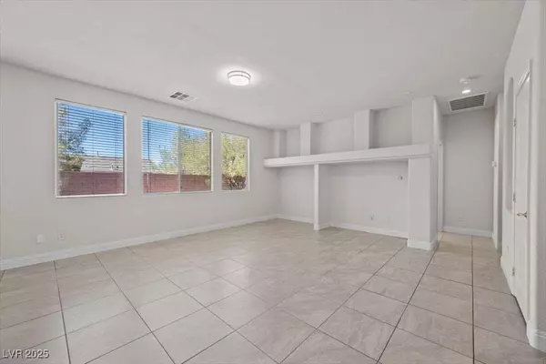 1724 Flores LN, Henderson, NV 89012