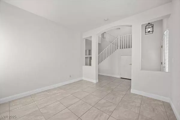 1724 Flores LN, Henderson, NV 89012