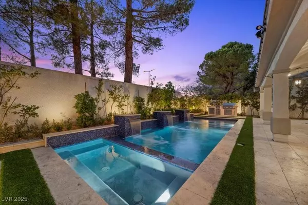 813 Sir James Bridge WAY, Las Vegas, NV 89145