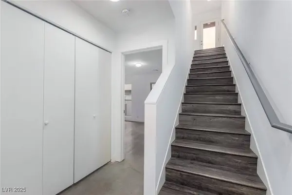 2002 Lewis AVE, Las Vegas, NV 89101