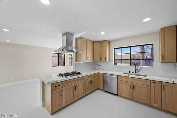 3382 Montessouri ST, Las Vegas, NV 89117