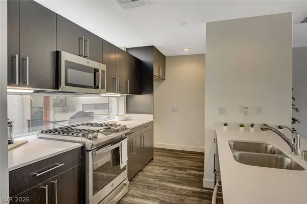 2002 Lewis AVE, Las Vegas, NV 89101