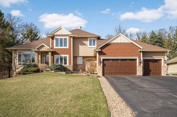 12063 Gantry LN, Apple Valley, MN 55124