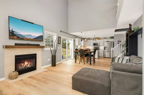 17481 Gettysburg WAY, Lakeville, MN 55044