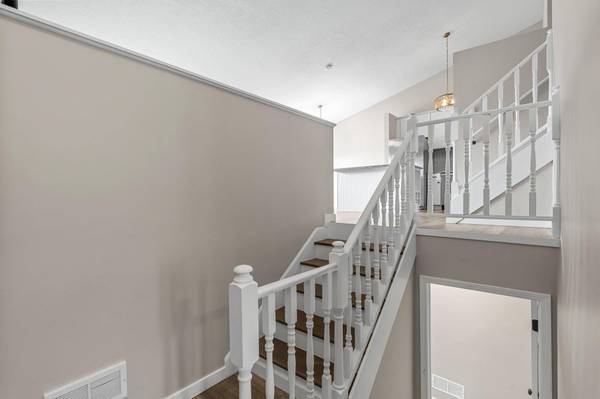 8345 Mitchell RD, Eden Prairie, MN 55347