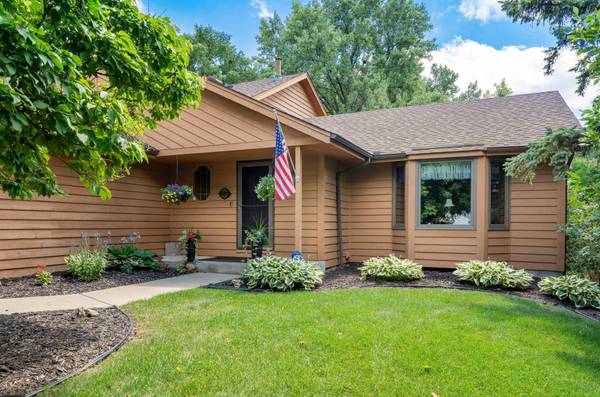 4730 144th ST W, Apple Valley, MN 55124
