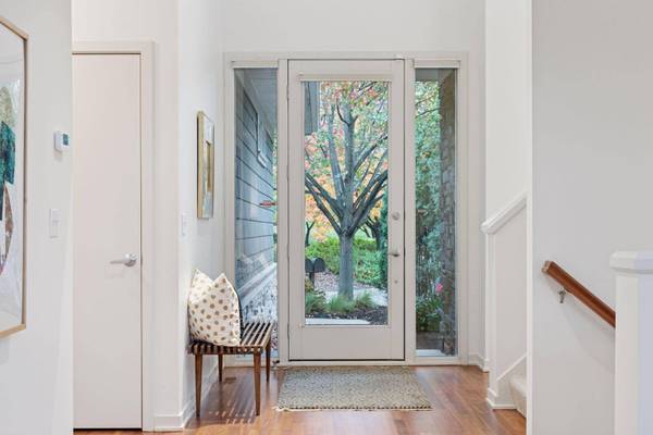 1760 Waterford CT, Golden Valley, MN 55422